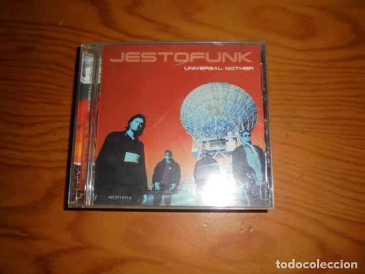 CDs de m&uacute;sica: JESTOFUNK.  UNIVERSAL MOTHER.  MERCURY, 2000.  CD - Foto 1