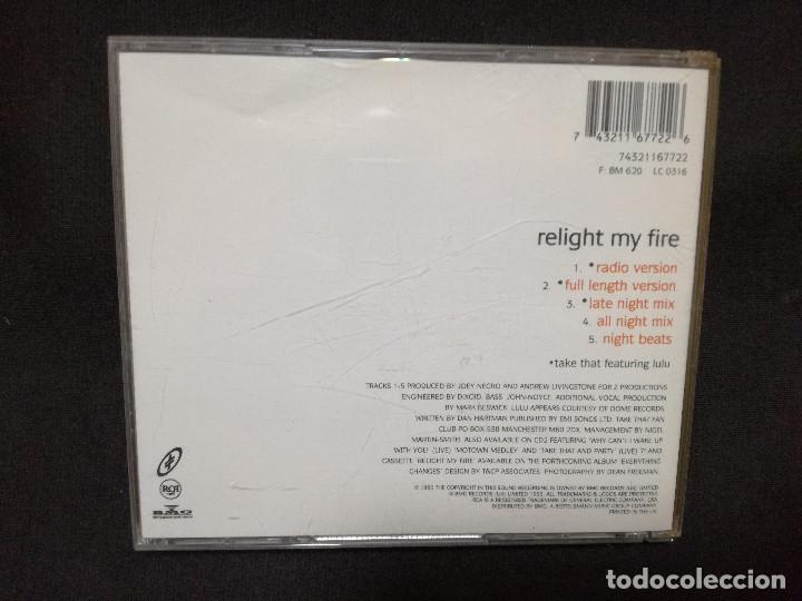 CDs de m&uacute;sica: CD MAXI - TAKE THAT - FEAUTURING LULU - RELIGHT MY FIRE - Foto 3