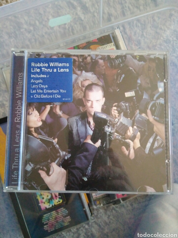CDs de m&uacute;sica: Robbie Williams - Life Thru A Lens - Foto 1