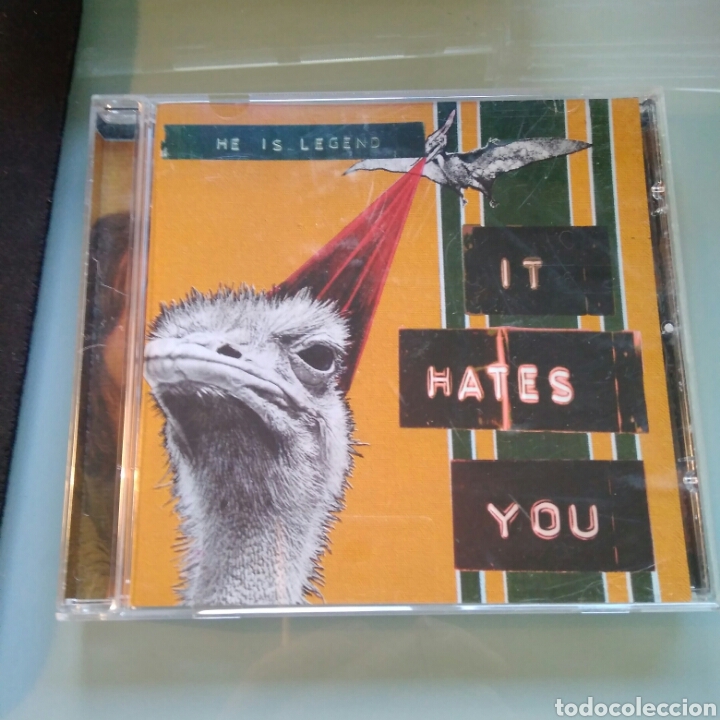 CDs de m&uacute;sica: He Is Legend &ndash; It Hates You - Foto 1