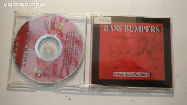 CDs de m&uacute;sica: cd SINGLE -  BASS BUMPERS - KEEP ON PUSHING - 4 TEMAS - Foto 1