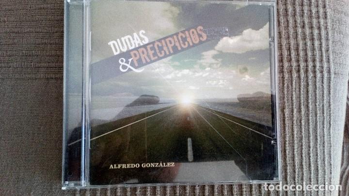CDs de m&uacute;sica: ALFREDO GONZ&Aacute;LEZ - Dudas & Precipicios - Foto 1