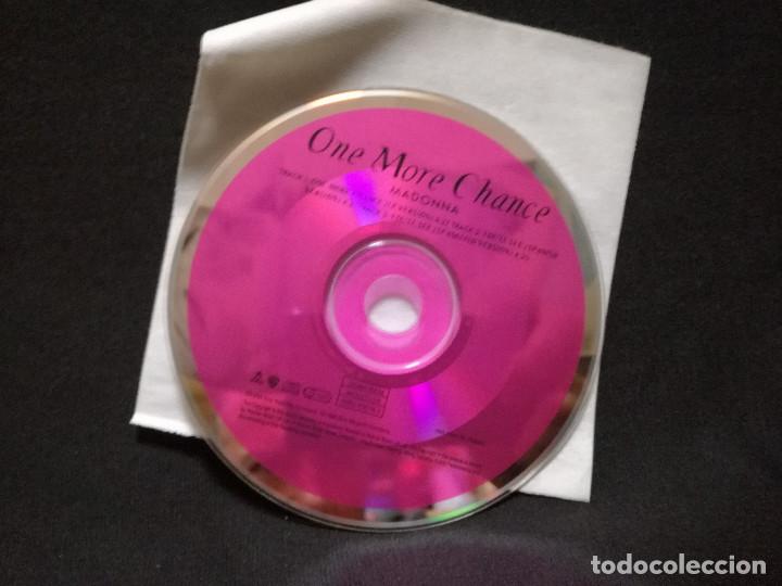 CDs de m&uacute;sica: CD MAXI POSTER - MADONNA ONE MORE CHANCE - Foto 2