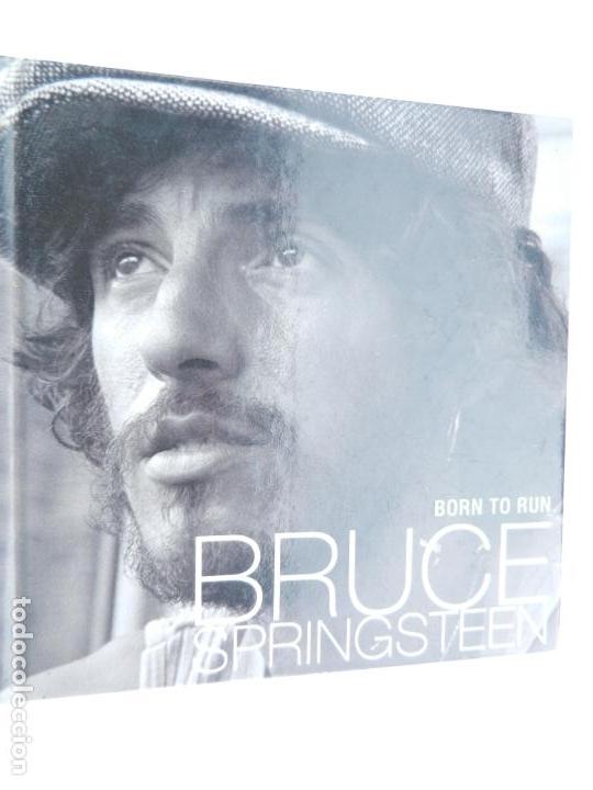 CDs de m&uacute;sica: BRUCE SPRINGSTEEN - BORN TO RUN - LIBRO + CD. - Foto 1