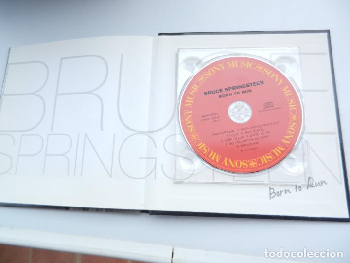 CDs de m&uacute;sica: BRUCE SPRINGSTEEN - BORN TO RUN - LIBRO + CD. - Foto 3