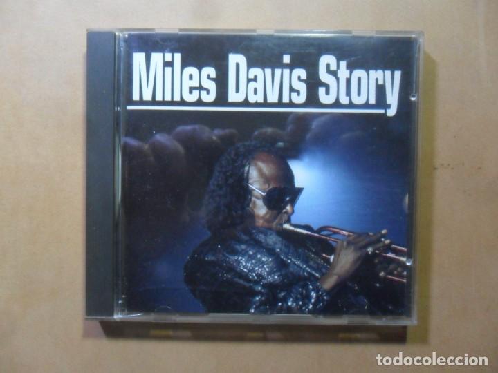 CDs de m&uacute;sica: CD - MILES DAVIS - STORY - CBS - 1991 - Foto 1
