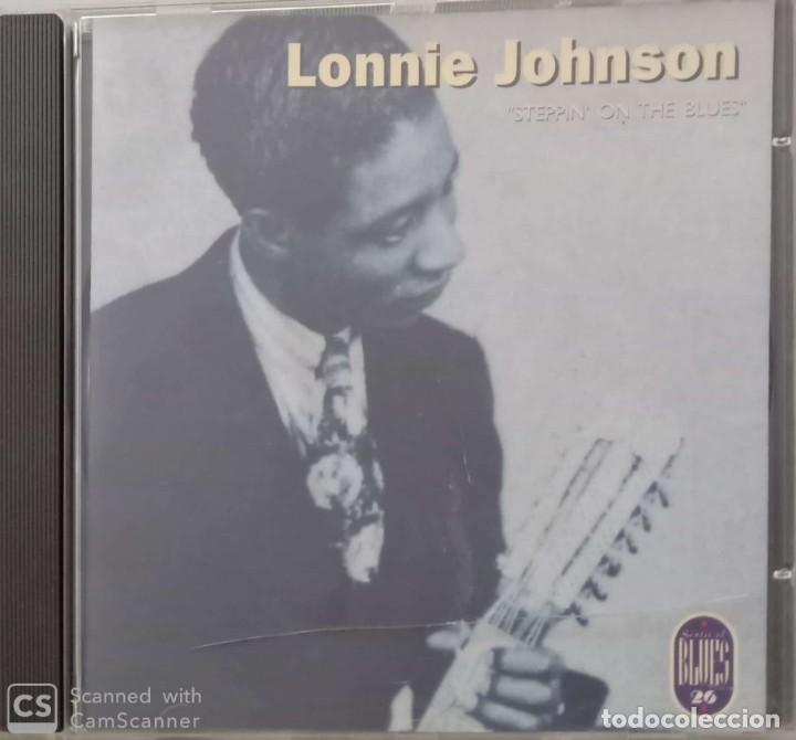 CDs de m&uacute;sica: Lonnie Johnson, Steppin on the Blues - Foto 1