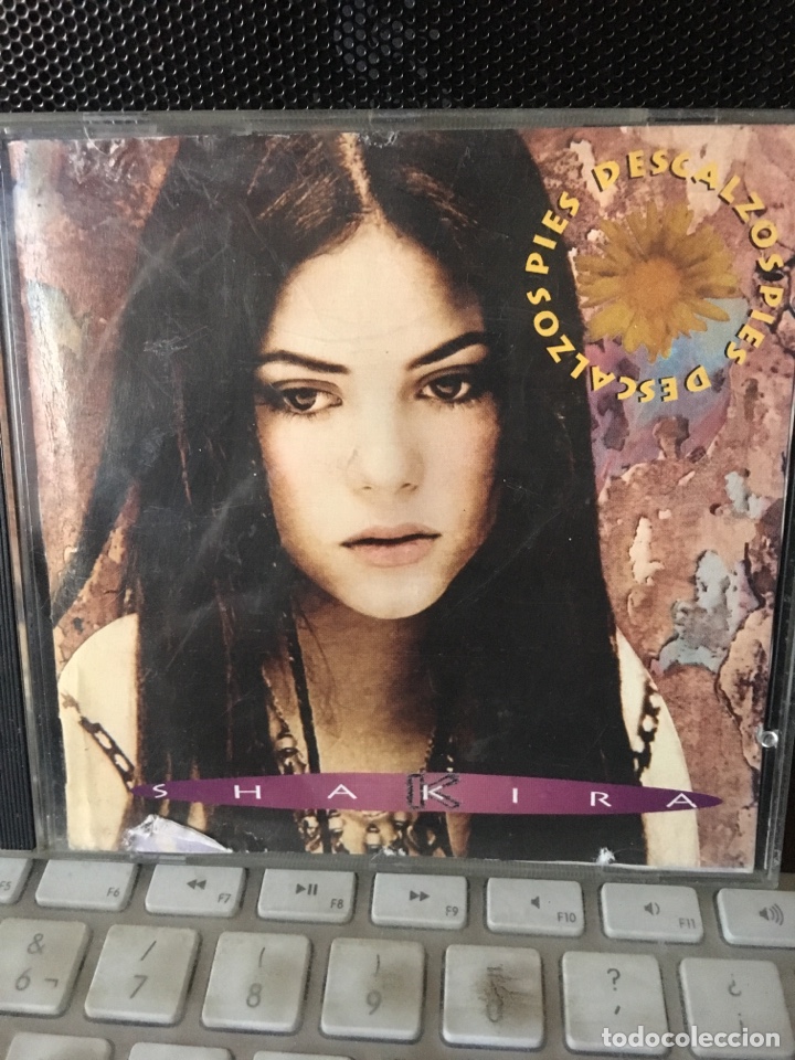CDs de M&uacute;sica: SHAKIRA-PIES DESCALZOS-1995-LIBRETO GORDO