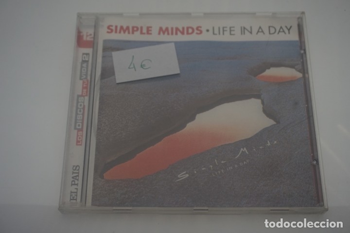 CDs de m&uacute;sica: CD / SIMPLE MINDS LIFE IN A DAY - Foto 1