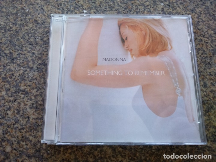CDs de m&uacute;sica: CD -- MADONNA -- SOMETHING TO REMEMBER -- 14 TEMAS -- - Foto 1