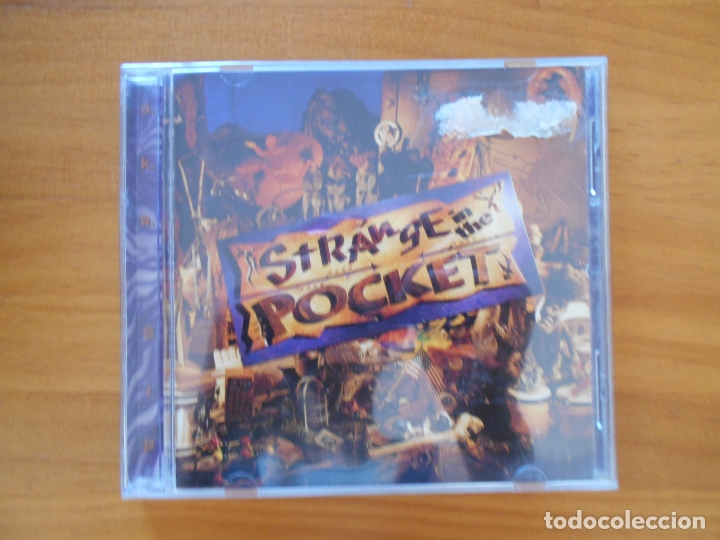 CDs de m&uacute;sica: CD STRANGE IN THE POCKET (T7) - Foto 1