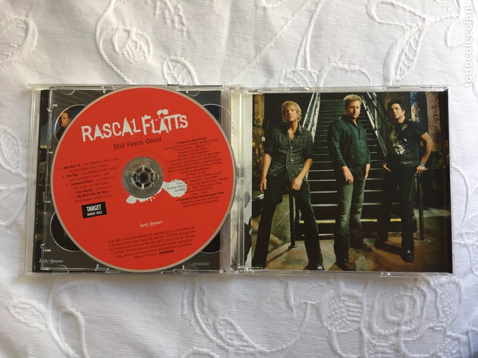CDs de m&uacute;sica: RASCAL FLATTS: STILL FEELS GOOD (2 cd set) - Foto 2