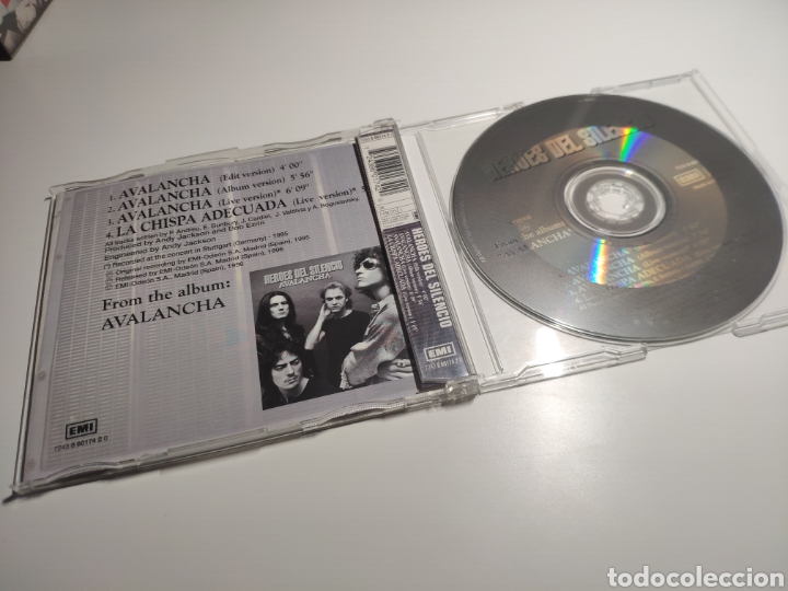 CDs de m&uacute;sica: H&eacute;roes del silencio. Avalancha maxi. - Foto 2