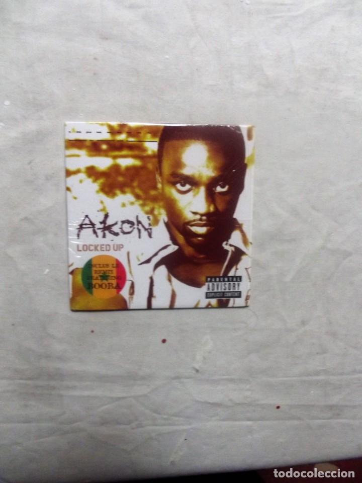 CDs de m&uacute;sica: CD - AKON ( EN FRANCES ) - Foto 1