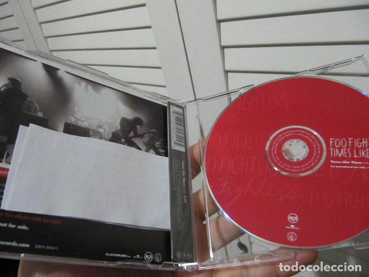 CDs de m&uacute;sica: FOO FIGHTERS / TIMES LIKE THESE single cadena 100 - Foto 2