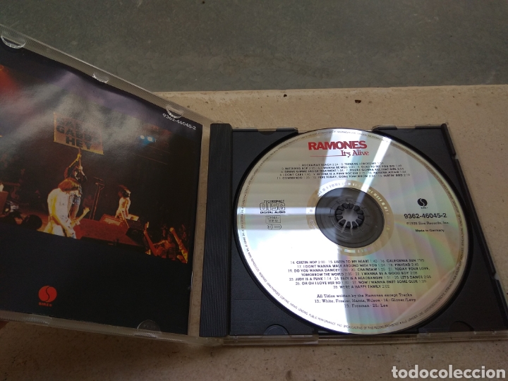 CDs de m&uacute;sica: CD Ramones - Its Alive - - Foto 3