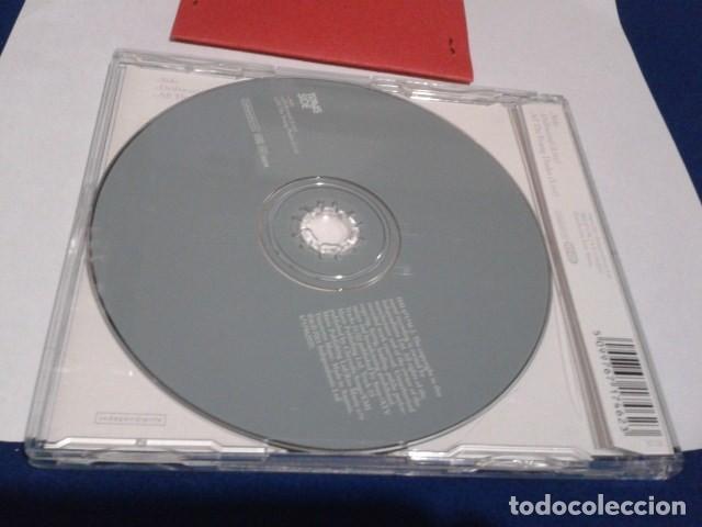CDs de m&uacute;sica: CD PROMO ( TRAVIS - SIDE CD 1 ) CD SINGLE 2001 - SONY - 3 TRACKS - Foto 2
