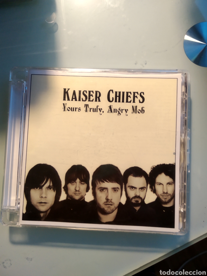 CDs de m&uacute;sica: Kaiser Chiefs ?&ndash; Yours Truly, Angry Mob - Foto 1