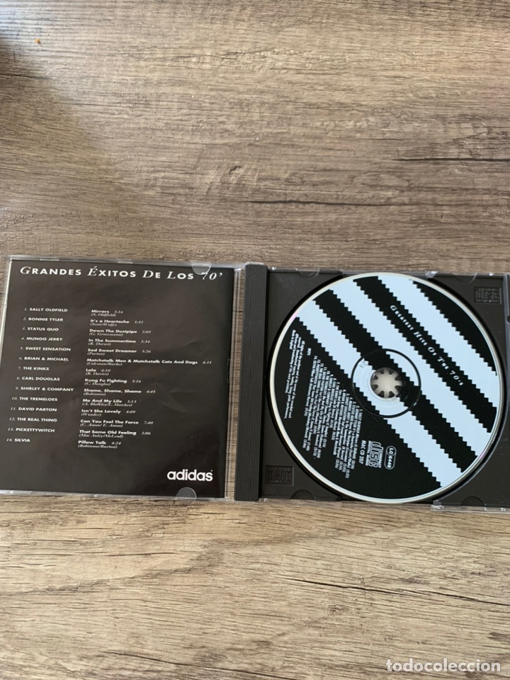 CDs de m&uacute;sica: Grandes &eacute;xitos de los 70 adidas - Foto 2