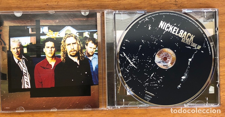 CDs de m&uacute;sica: CD. NICKELBACK. Silver side up. - Foto 2