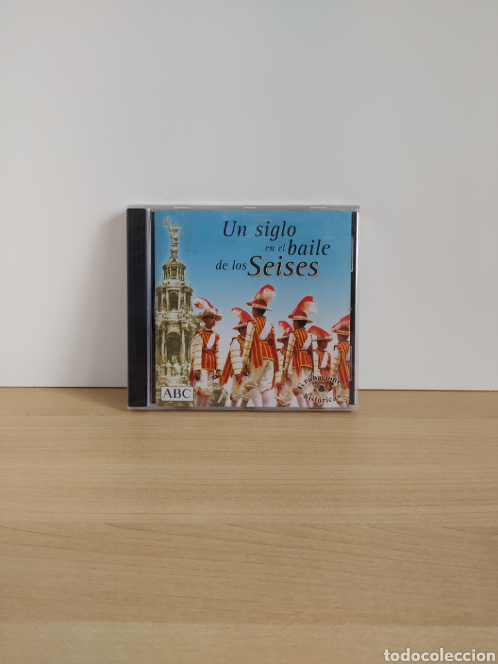 CDs de m&uacute;sica: CD UN SIGLO EN EL BAILE DE LOS SEISES PRECINTADO - Foto 1