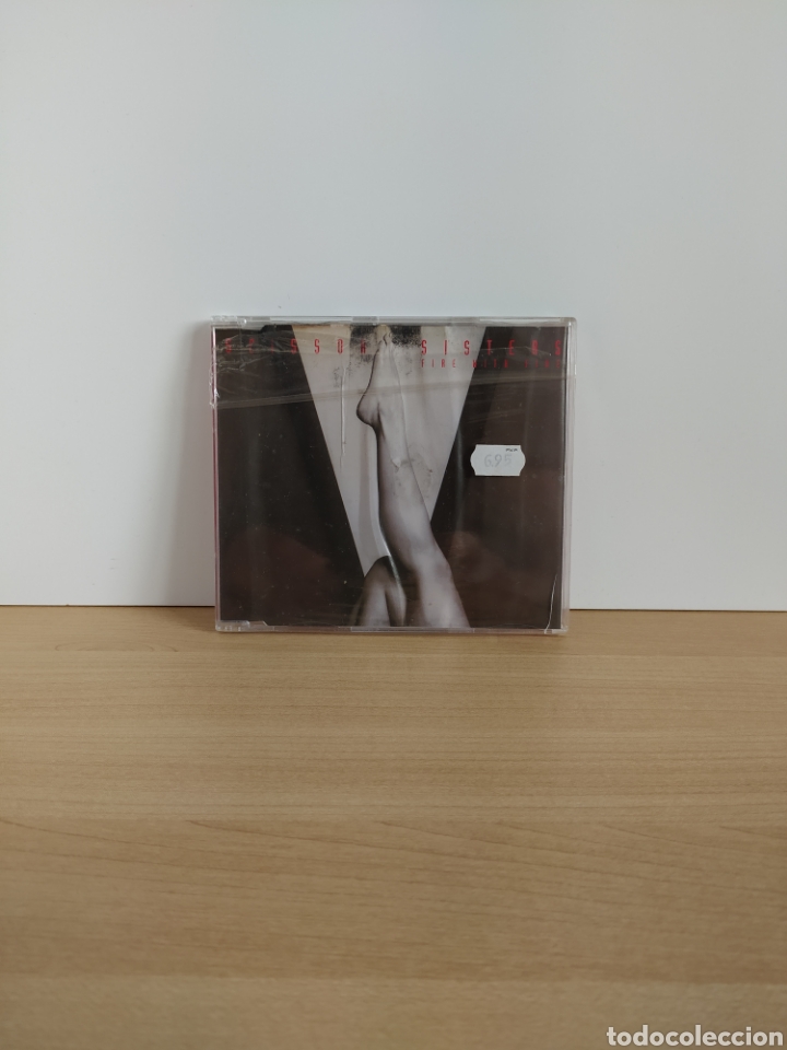 CDs de m&uacute;sica: CD SCISSOR SISTERS FIRE WITH FIRE 2 TRACKS - Foto 1