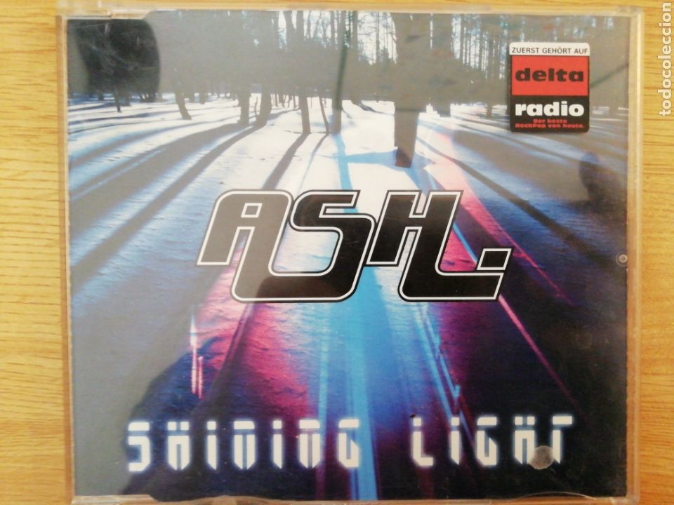 CDs de m&uacute;sica: ASH. Shining Light. CD - Foto 1