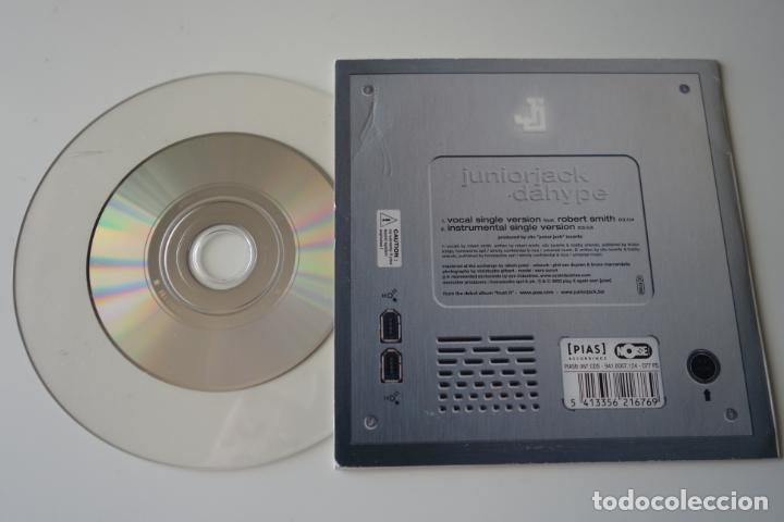 CDs de m&uacute;sica: JUNIOR JACK & ROBERT SMITH: Da Hype. CD single. 2 Versiones. THE CURE: - Foto 2