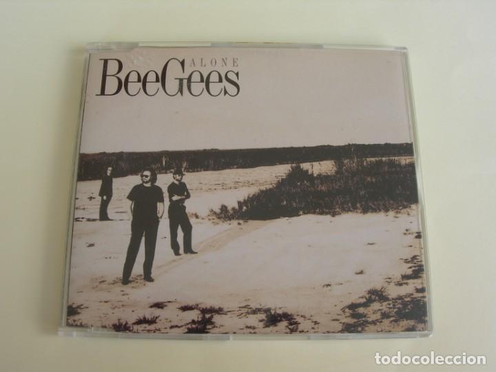 CDs de m&uacute;sica: BEE GEES ALONE CD SINGLE - Foto 1