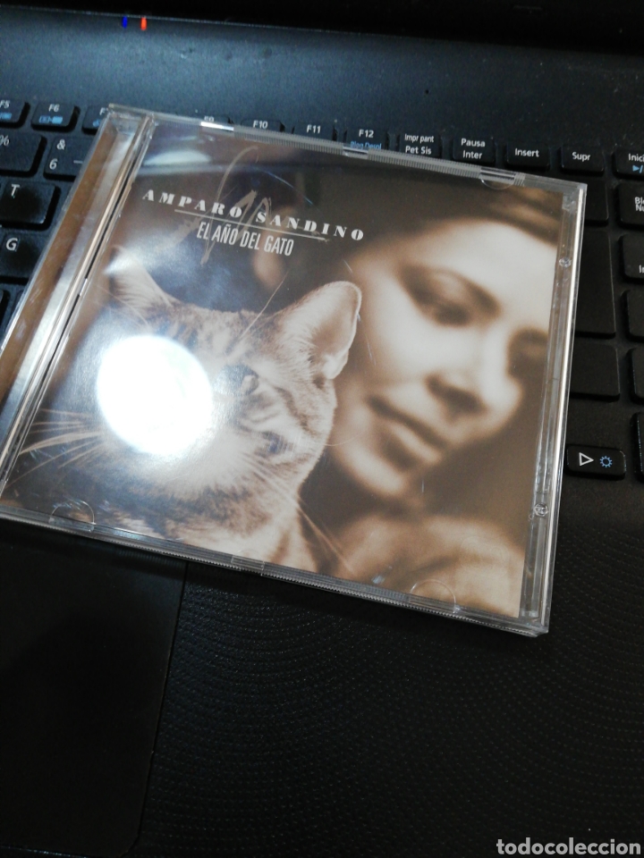 CDs de m&uacute;sica: cd Amparo Sandino &lrm;&ndash; El A&ntilde;o Del Gato - Foto 2