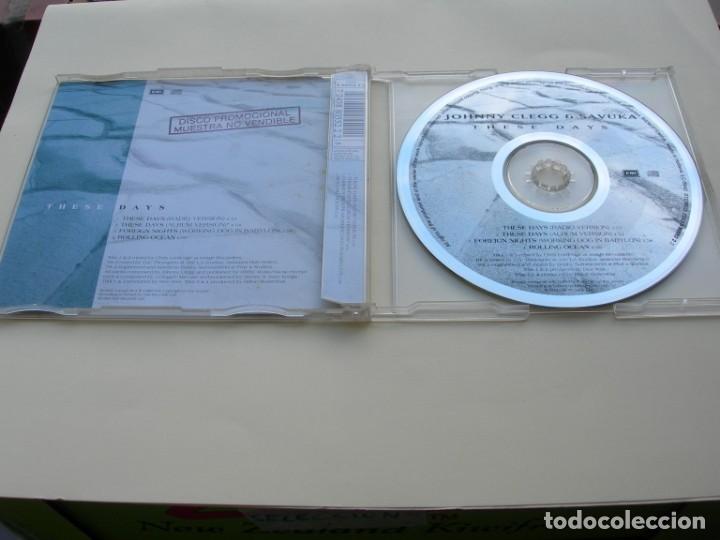 CDs de m&uacute;sica: JOHNNY CLEGG & SAVUKA THESE DAYS 2 VERSIONES + 2 - Foto 2