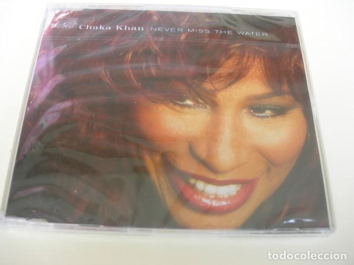 CDs de m&uacute;sica: CHAKA KHAN NEVER MISSTHE WATER 6 VERSIONES CD SINGLE PRECINTADO - Foto 1