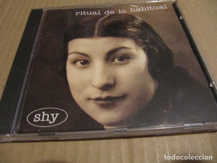 CDs de m&uacute;sica: RITUAL DE LO HABITUAL - SHY - Foto 1