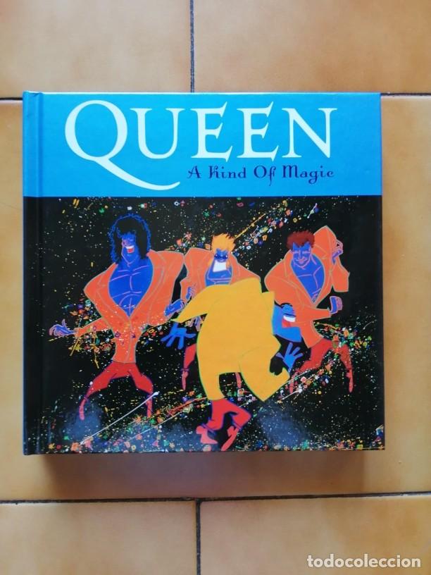 CDs de m&uacute;sica: CD - LIBRO QUEEN - A KIND OF MAGIC - Foto 1