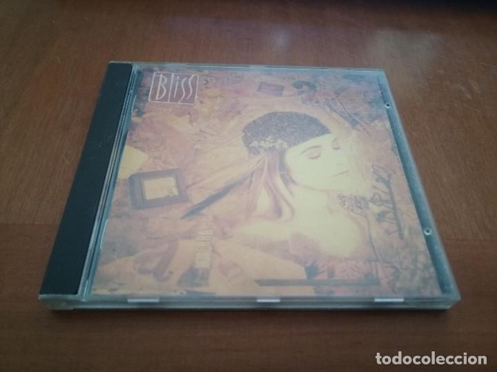 Music CDs: BLISS. LOVEPLAYER. CD EN BUEN ESTADO CON 12 TEMAS.