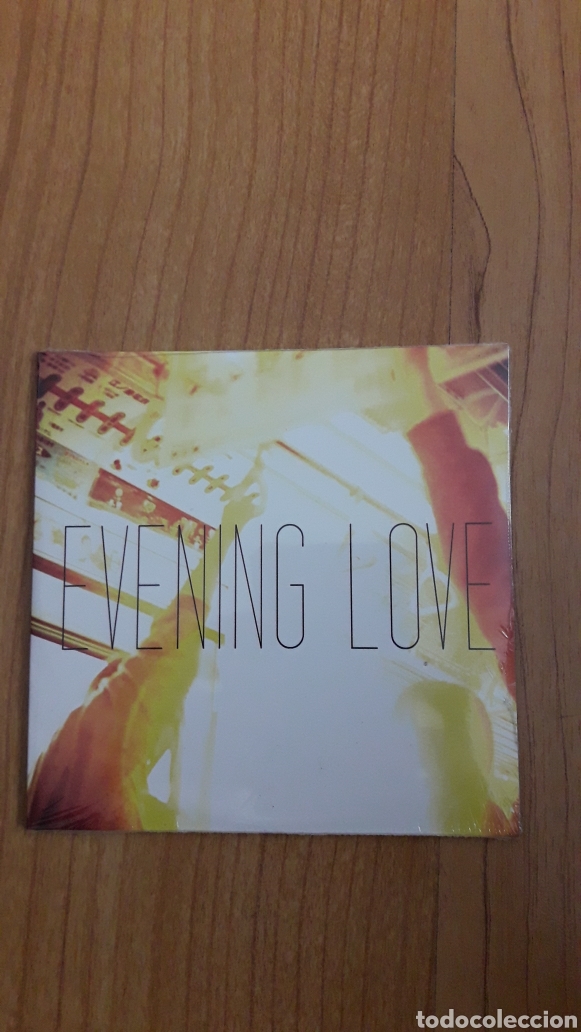 CDs de m&uacute;sica: EVENING LOVE. A&Uacute;N RETRACTILADO - Foto 1