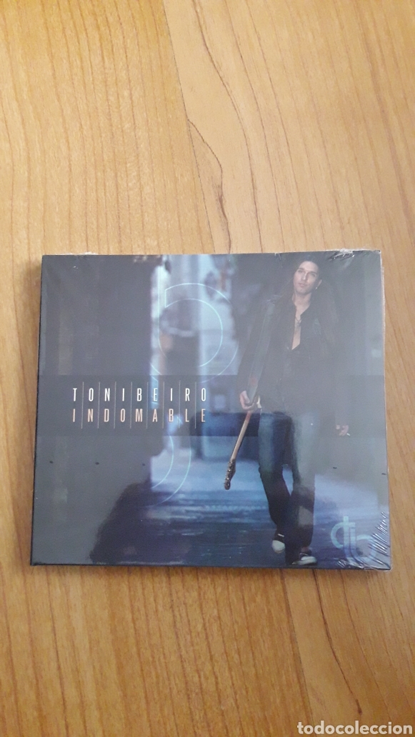 CDs de m&uacute;sica: TONI BEIRO. INDOMABLE. A&Uacute;N RETRACTILADO - Foto 1