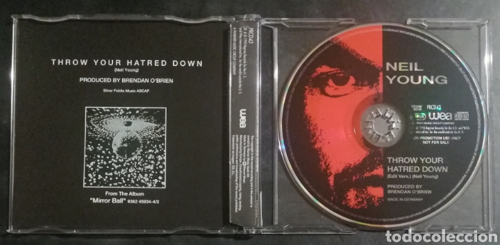 CDs de m&uacute;sica: Neil Young - Throw Your Hatred Down. Cd single promocional - Foto 2