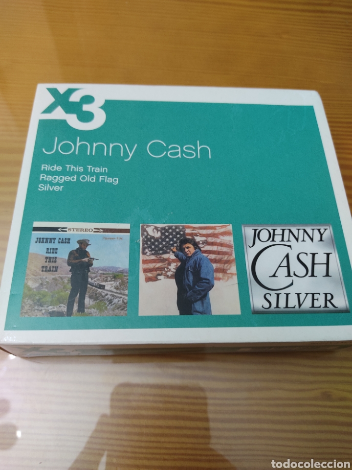 CDs de m&uacute;sica: Box con 3 cd,s de JOHNNY CASH - Foto 1