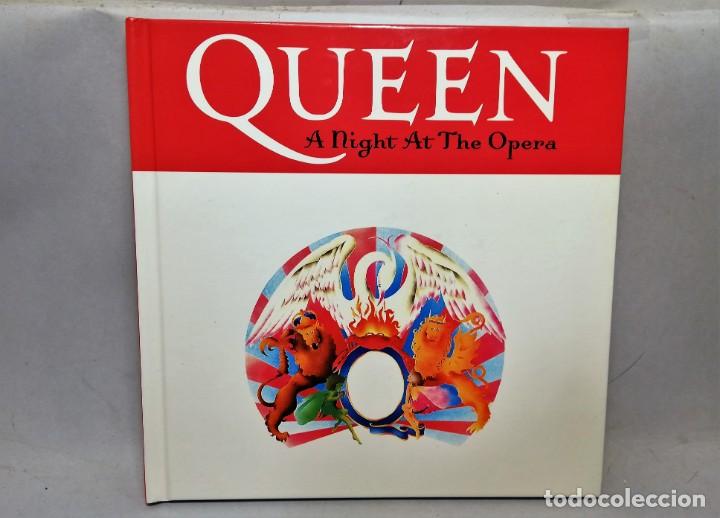 CDs de m&uacute;sica: QUEEN. Disco A Night At The Opera. Libro y CD - Foto 1