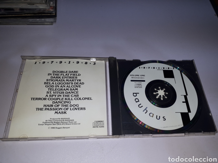 CDs de m&uacute;sica: CD BAUHAUS VOLUME ONE 1979 1983 - Foto 2