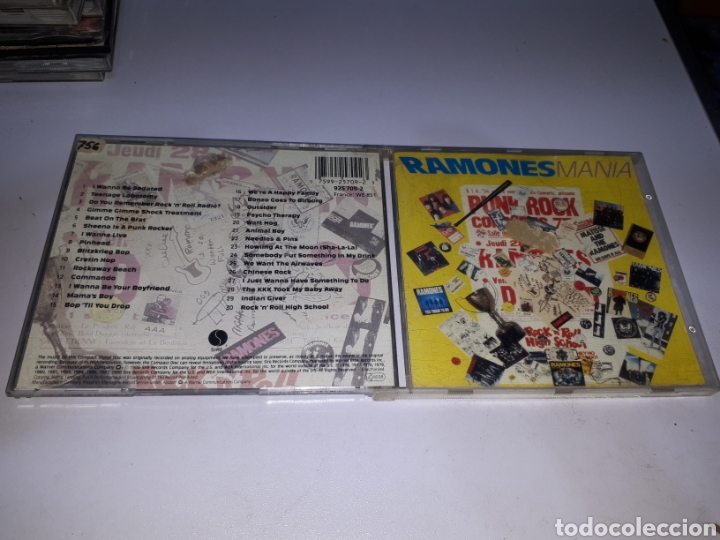 CDs de m&uacute;sica: CD RAMONES MANIA - Foto 1