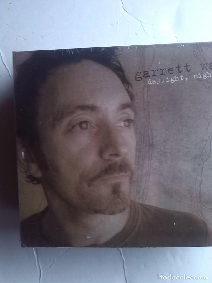 CDs de m&uacute;sica: GARRETT WALL - DAYLIGHT, NIGHT TIME - Foto 1