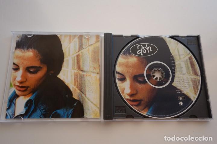 CDs de m&uacute;sica: ASH: GOLDFINGER. CD SINGLE ORIGINAL UK. 4 TEMAS - Foto 2