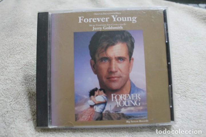 CDs de m&uacute;sica: BSO CD FOREVER YOUNG ETERNAMENTE JOVEN JERRY GOLDSMITH - Foto 1