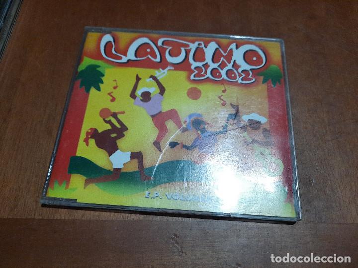 Music CDs: LATINO 2002. E.P. VOLUMEN 1. CD EN CAJA ESTRECHA. 6 TEMAS. BUEN ESTADO. DIFICIL DE CONSEGUIR.