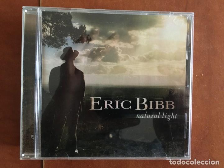 CDs de m&uacute;sica: Eric Bibb &lrm;&ndash; Natural Light (Manhaton Records 2003) CD Como nuevo - Foto 1