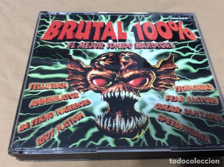CDs de m&uacute;sica: Brutal 100 %. El mejor sonido hardcore. 3CD. - Foto 1