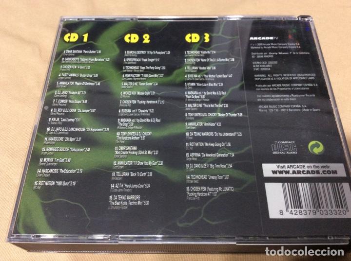 CDs de m&uacute;sica: Brutal 100 %. El mejor sonido hardcore. 3CD. - Foto 2