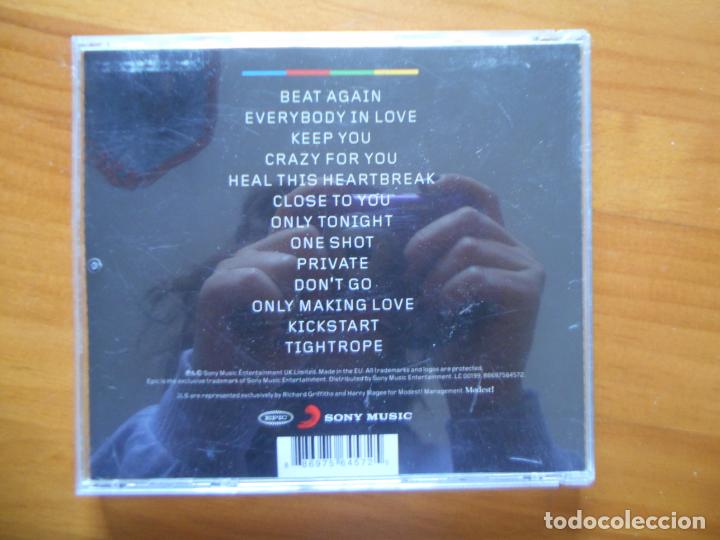 CDs de m&uacute;sica: CD JLS - INCLUDES THE MASSIVE HIT SINGLES (U3) - Foto 2